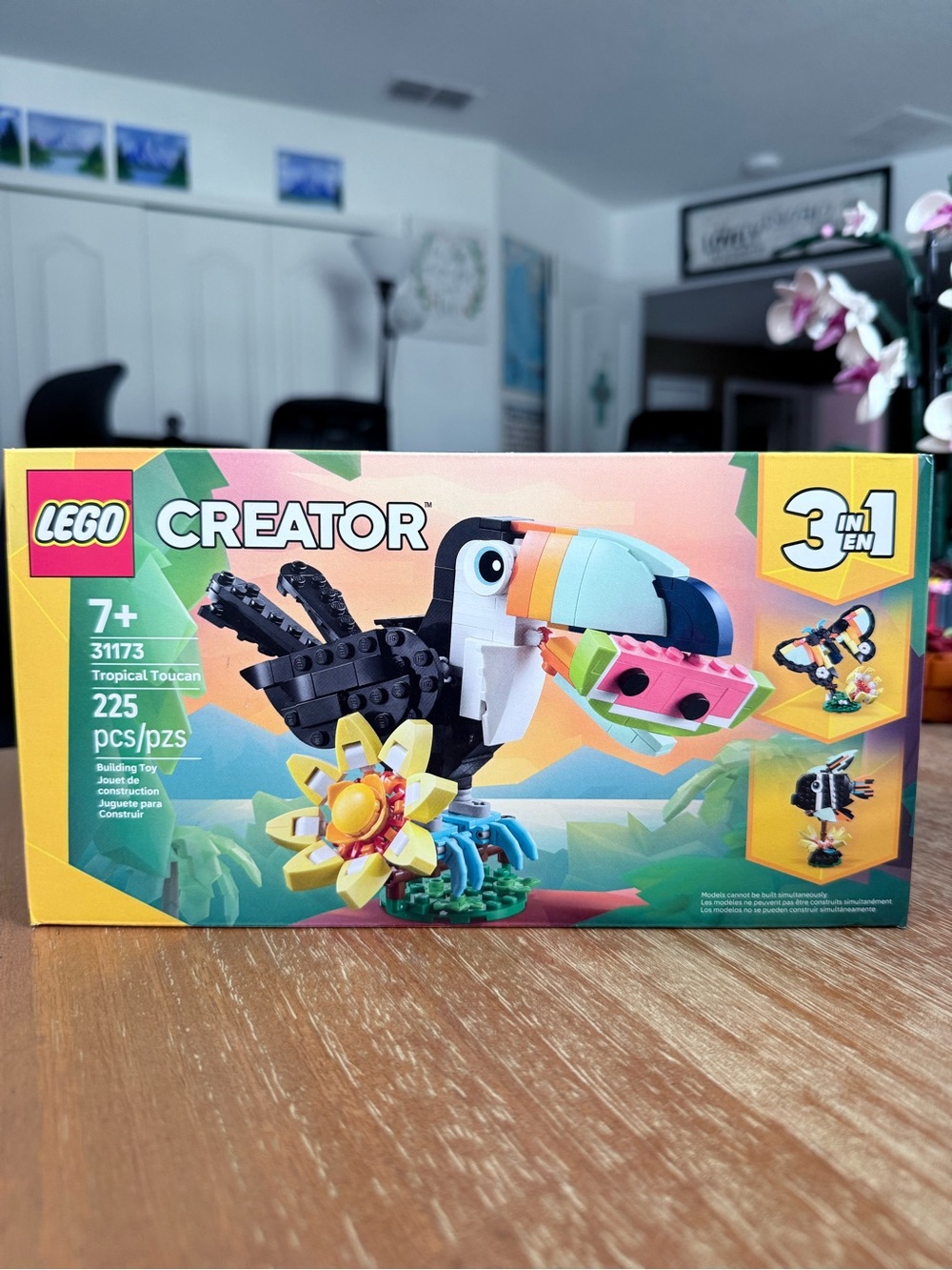 Lego Creator 3in1 Tropical Toucan 31173 - 225 pcs